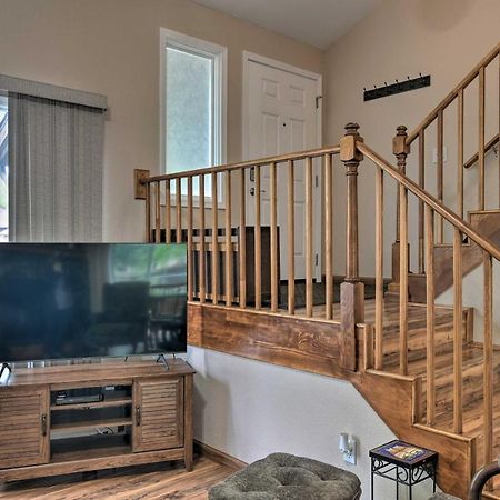 Villa Pet Friendly Anchorage Retreat With Deck And Yard Exterior foto