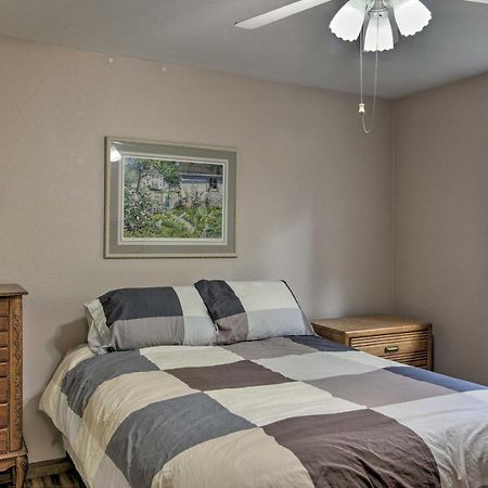 Villa Pet Friendly Anchorage Retreat With Deck And Yard Exterior foto