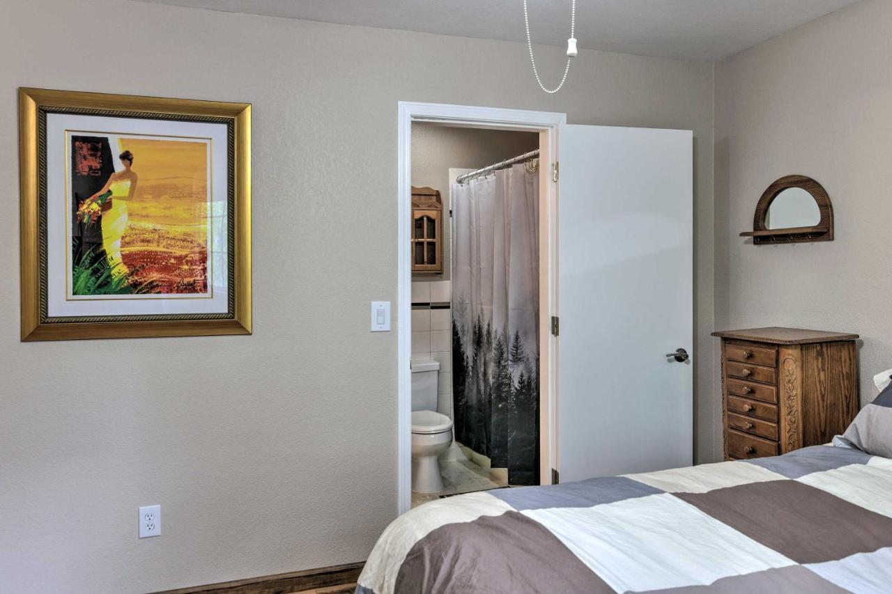 Villa Pet Friendly Anchorage Retreat With Deck And Yard Exterior foto